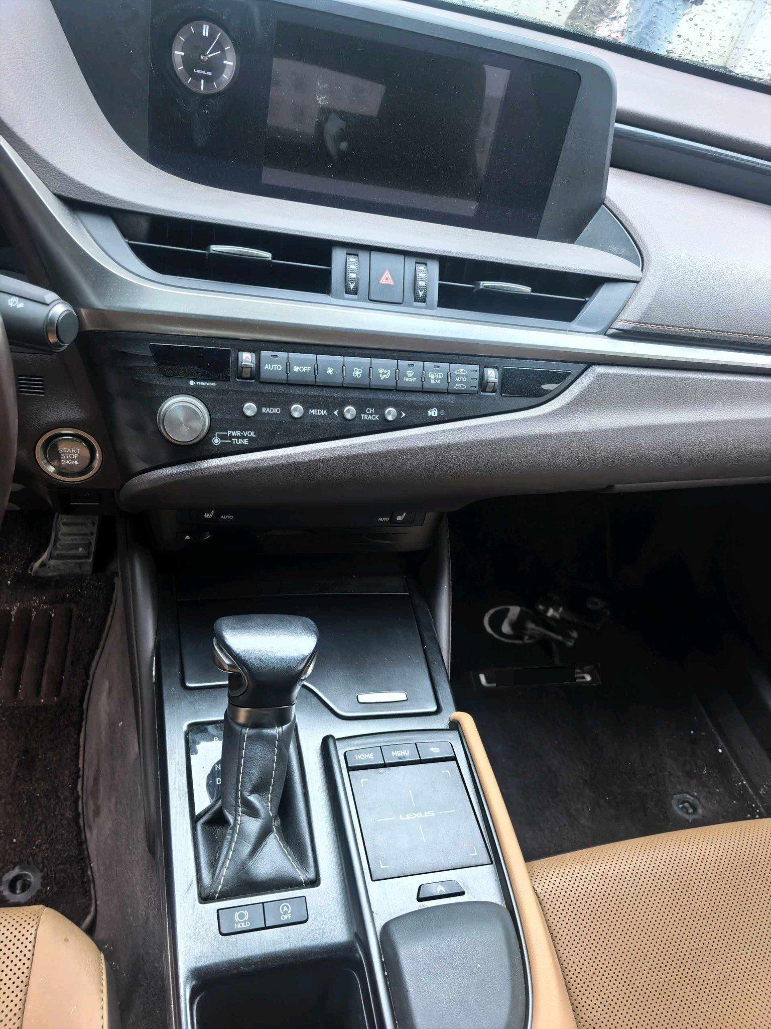Lexus ES 2020 260 Excellence Edition 5