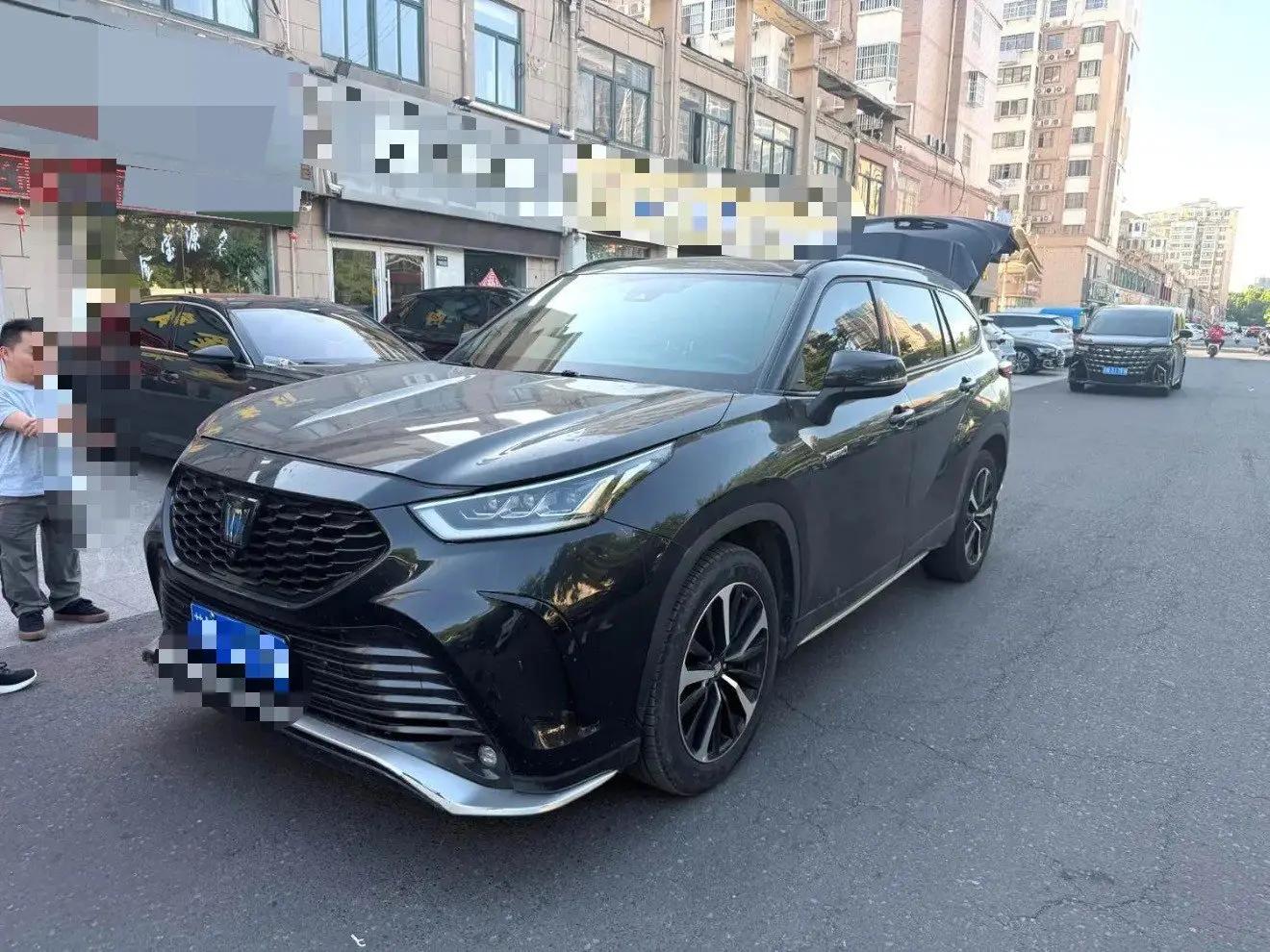 Crown Land Release 2022 2.5L HEV Four-wheel Drive Flagship Edition