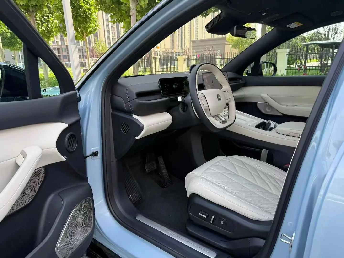 NIO 2025 ES6 75kWh Automatic 7
