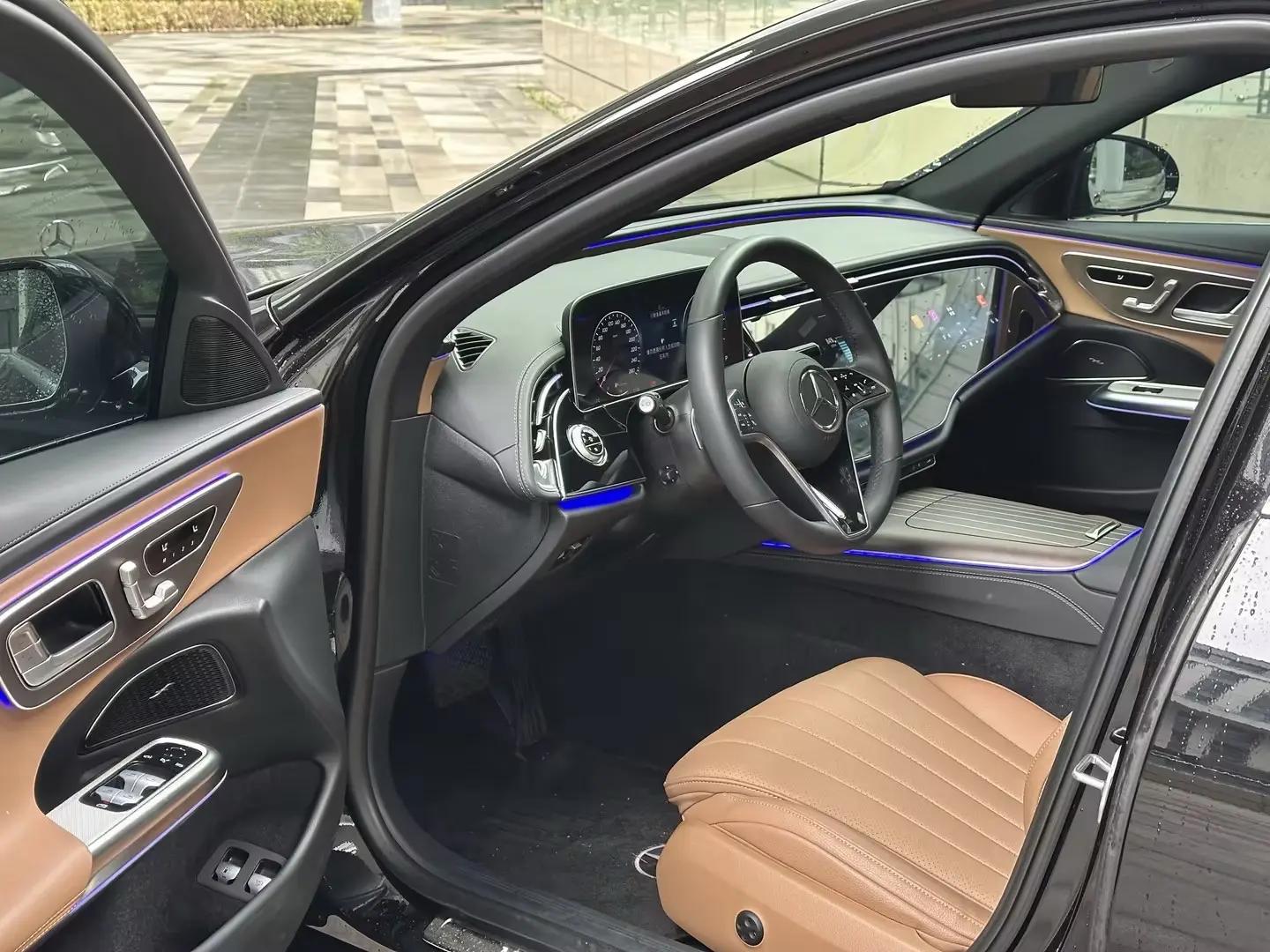 Mercedes Benz E-Class New Energy 2024 Model E 350 e L 2.0T Automatic 10