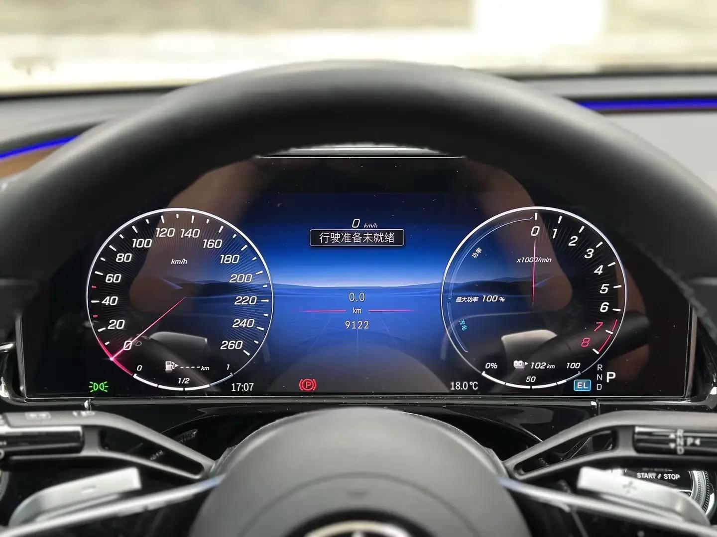 Mercedes Benz E-Class New Energy 2024 Model E 350 e L 2.0T Automatic 16