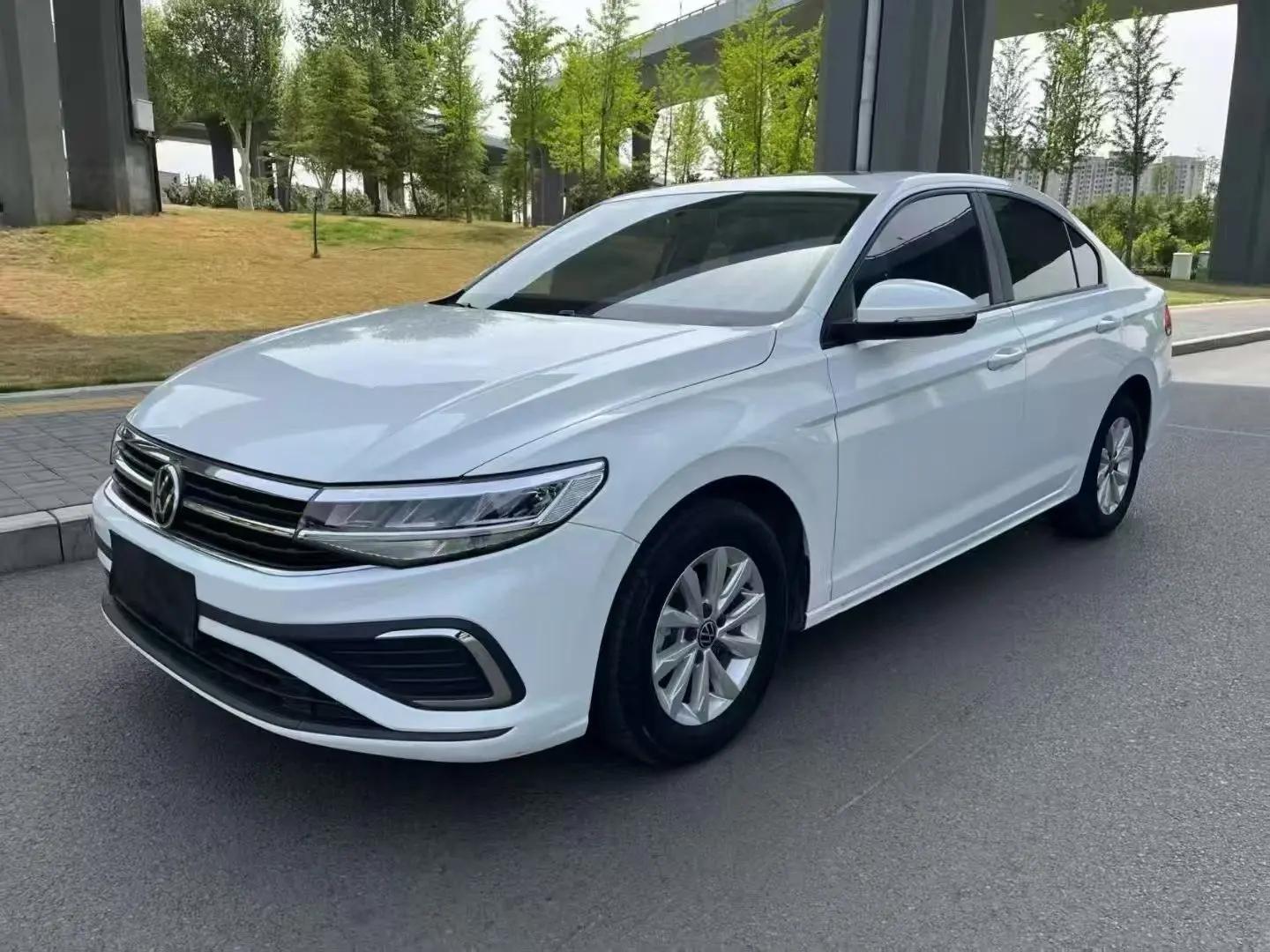 Bora 2023 200TSI DSG Smooth Edition