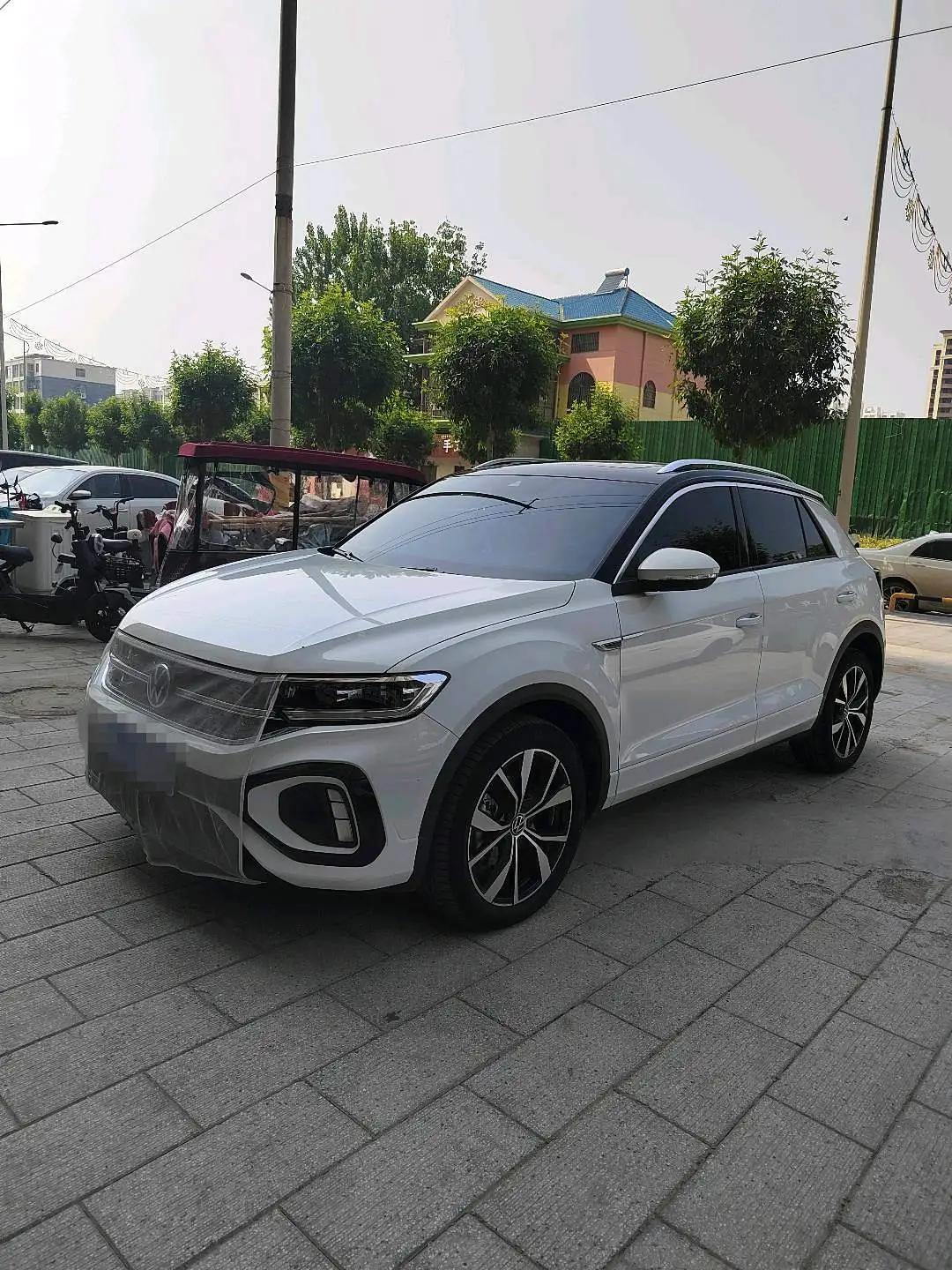 Volkswagen 2023 T-ROC 1.5TSI 300TSI Front-Wheel Drive Chenguang Edition Automatic