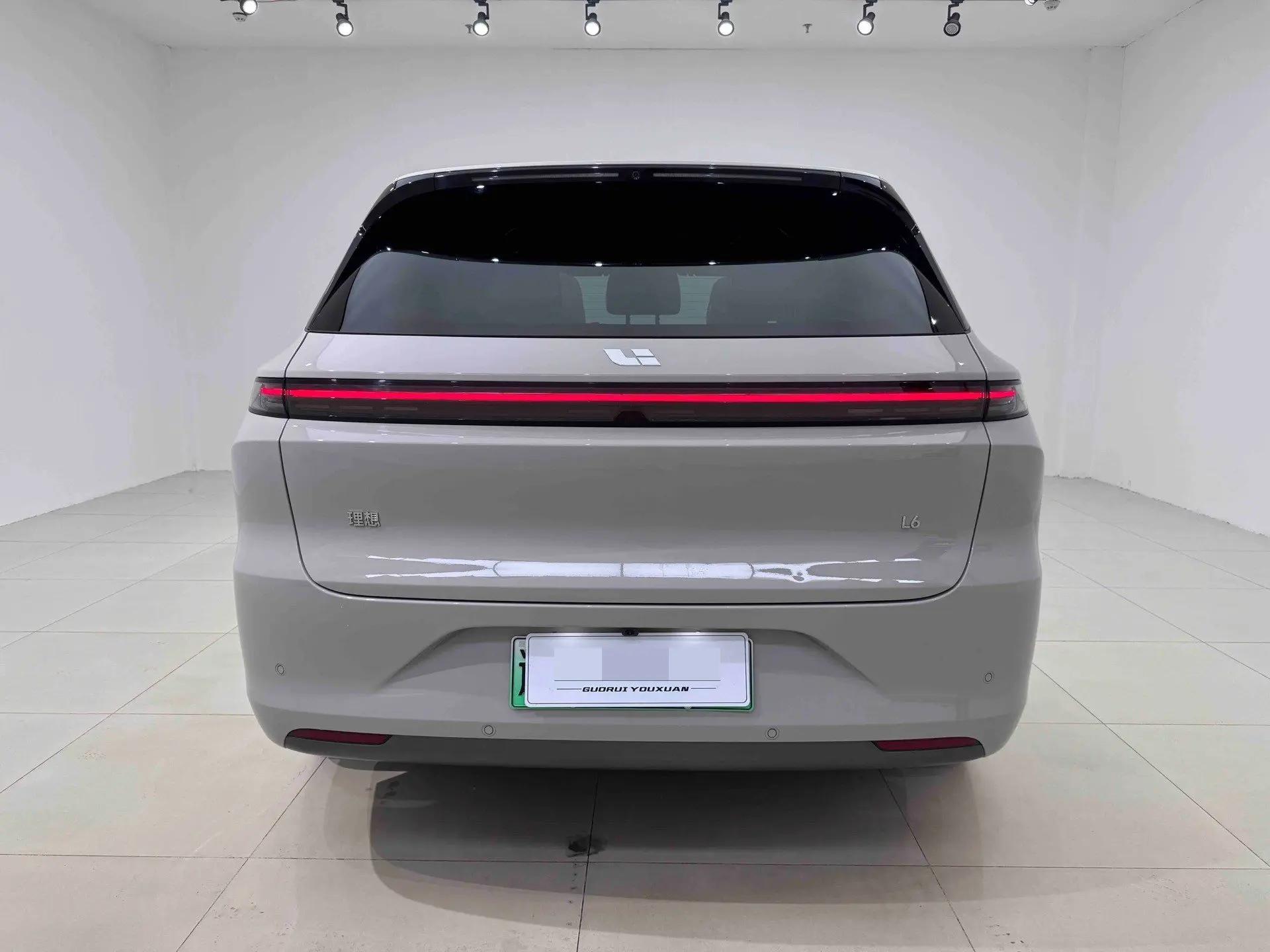Li 2025 L6 Pro Intelligent Refreshed Version Automatic Transmission 8