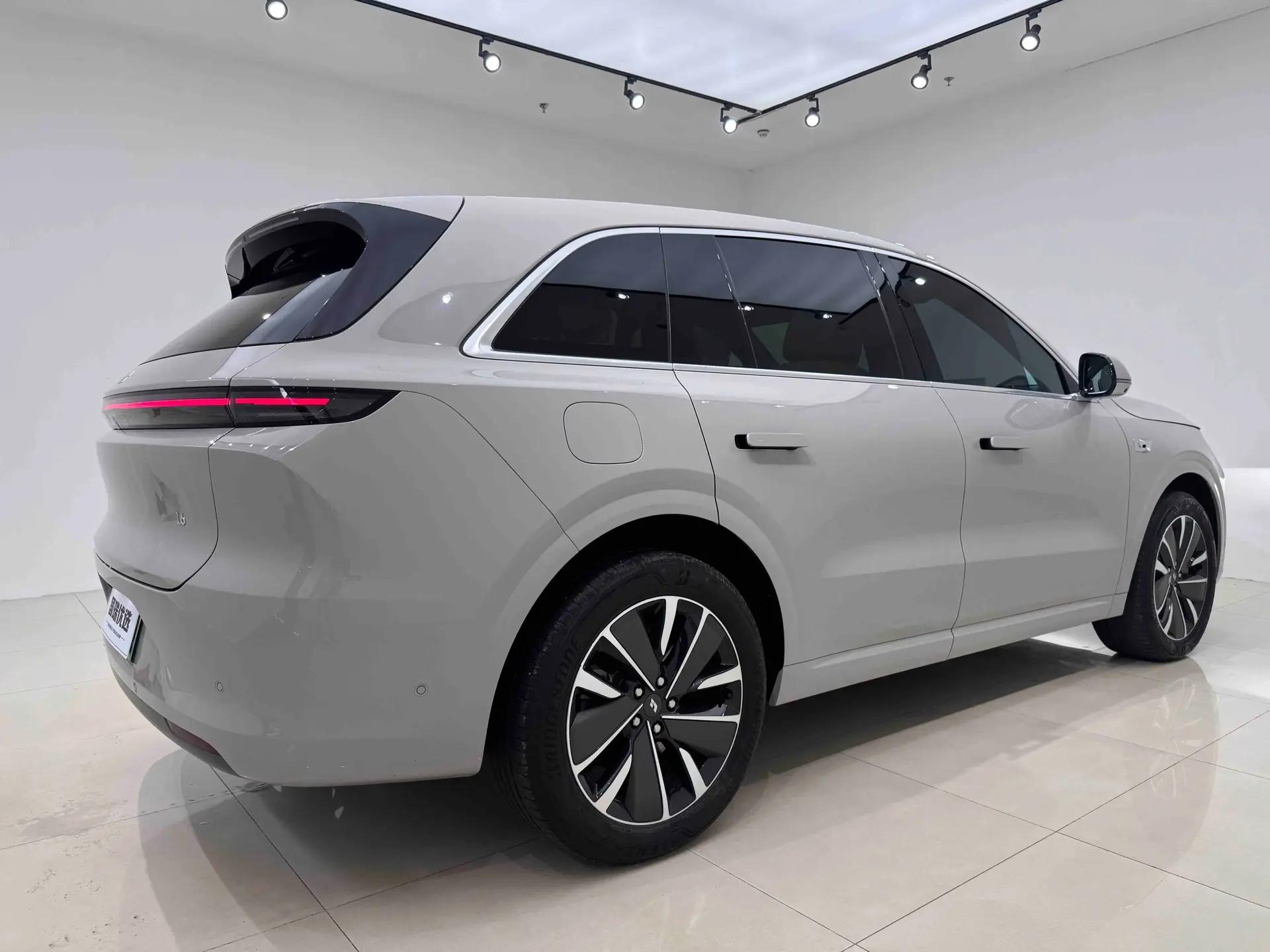 Li 2025 L6 Pro Intelligent Refreshed Version Automatic Transmission 9