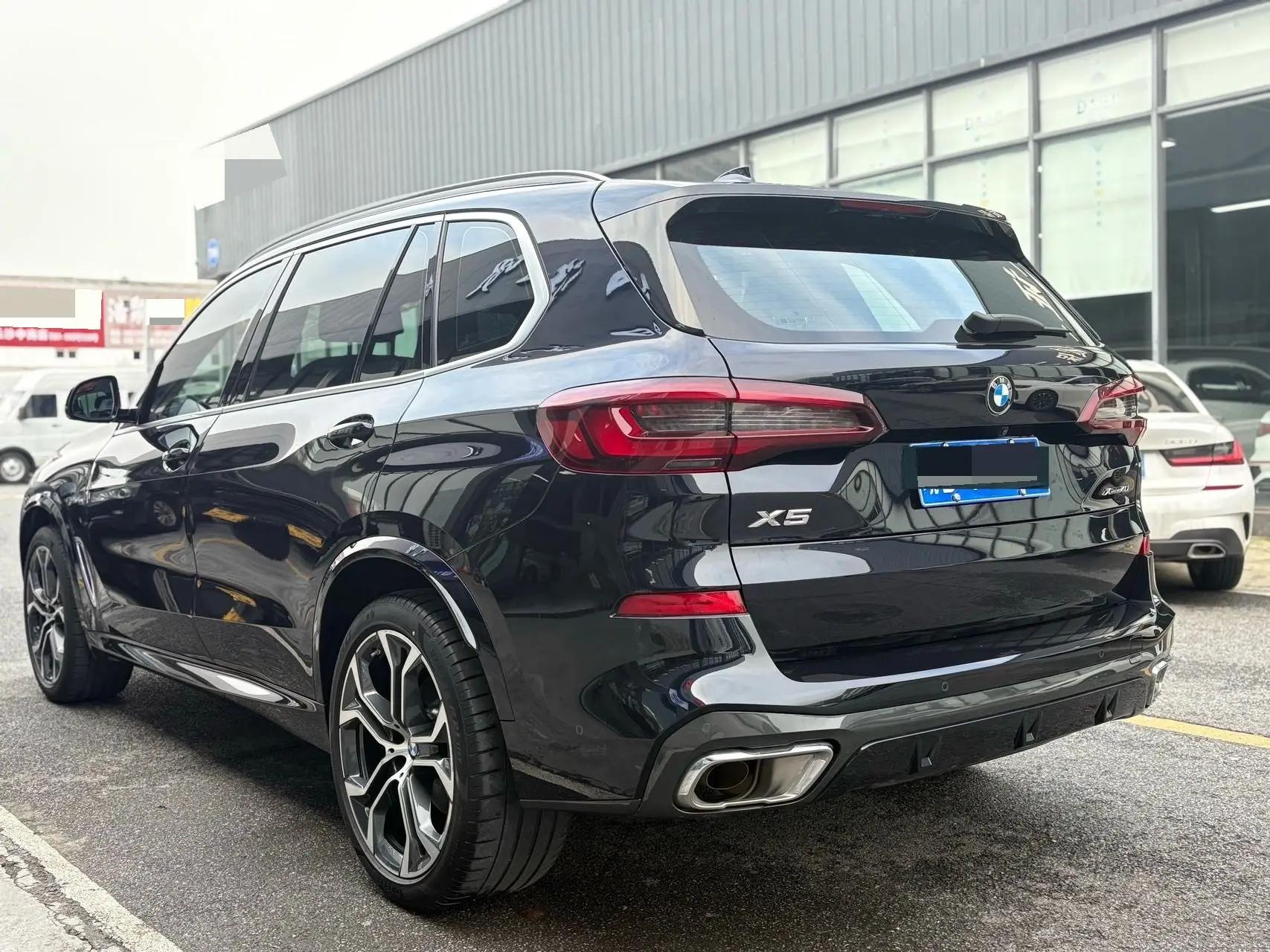 BMW X5 2022 xDrive 40Li M sports set 13