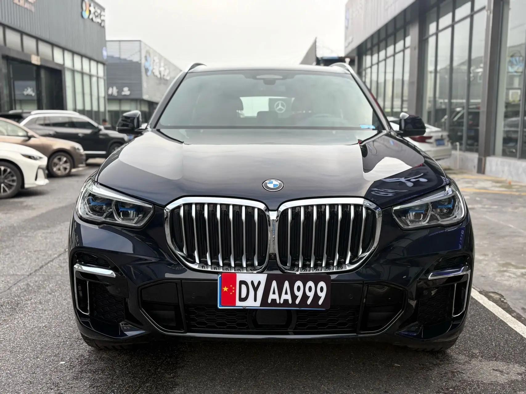 BMW X5 2022 xDrive 40Li M sports set 2