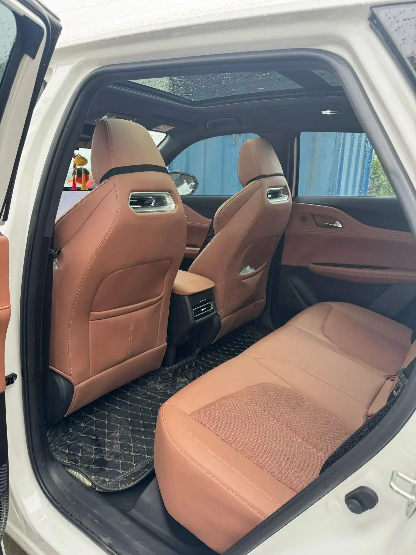ChangAn UNI-Z 2025 1.5T Honorable Model 4