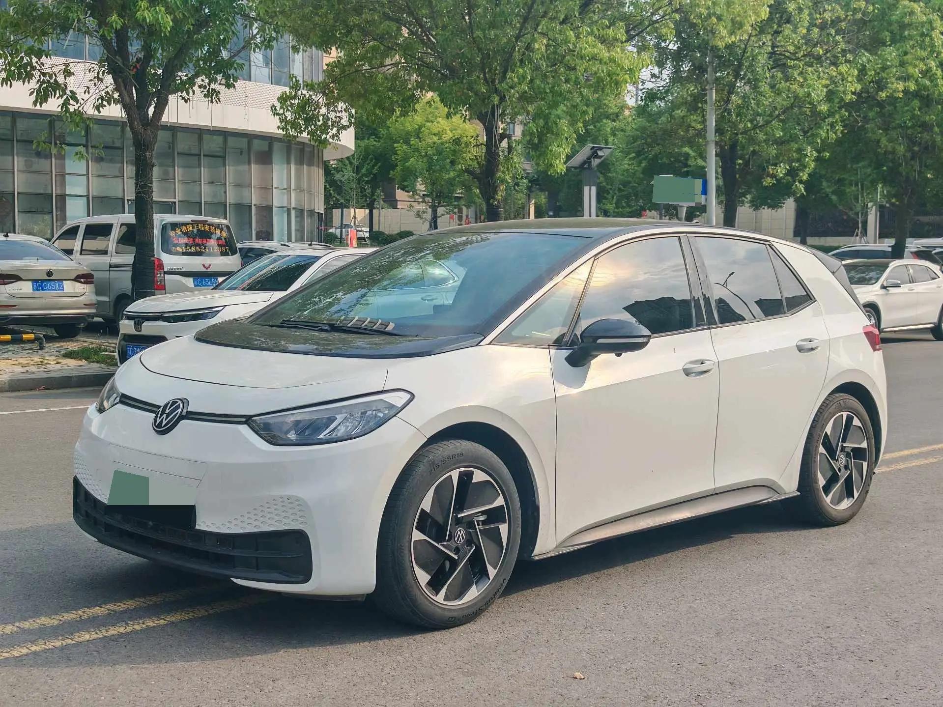 Volkswagen 2024 ID. 3 Ultimate Edition Automatic