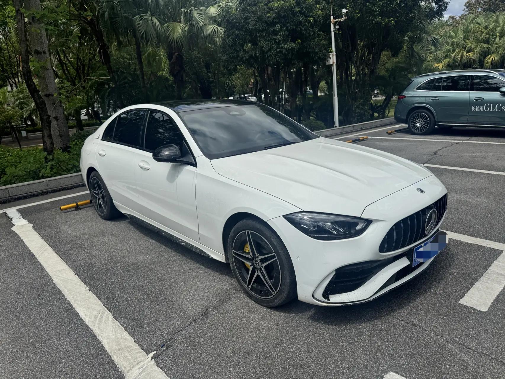 Mercedes Benz C- Class 2023 C 260 L Night Edition Sports Model 3
