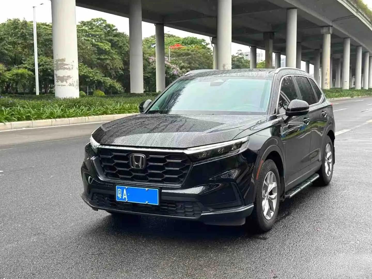 Honda CR-V 2023 240TURBO Two-Drive Front is still 7-seat Edition