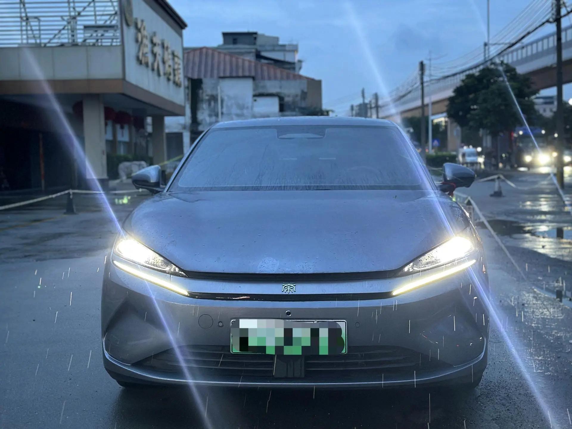 BYD 2025 Qin L EV 545KM Exceed automatic gear 2