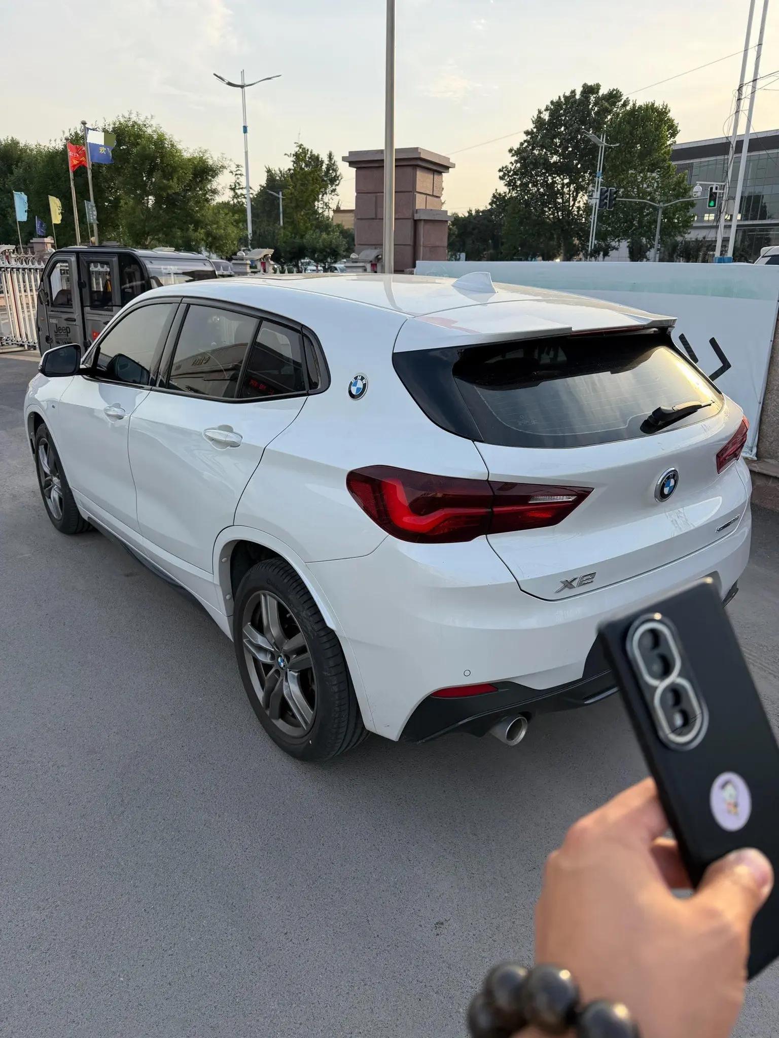 BMW X2 2021 sDrive25i M sports suit 4
