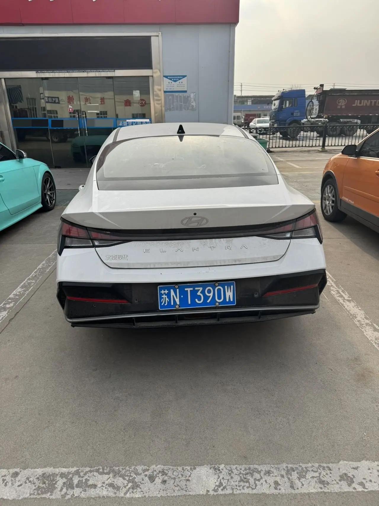 Elantra 2023 1.5L CVT GLS Leading Edition 5