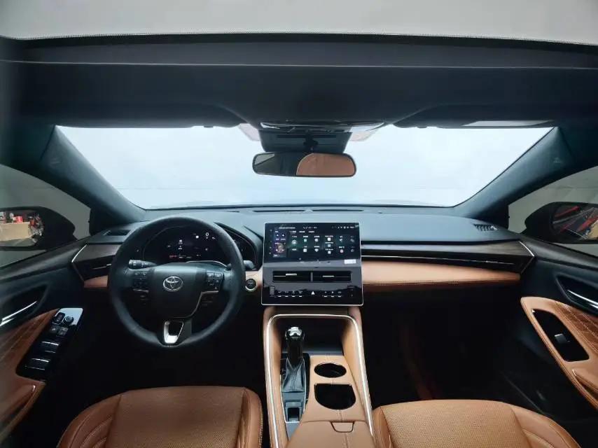 Toyota 2024 Asian Dragon Dual Engine 2.0 CVT Luxury Edition Automatic 5