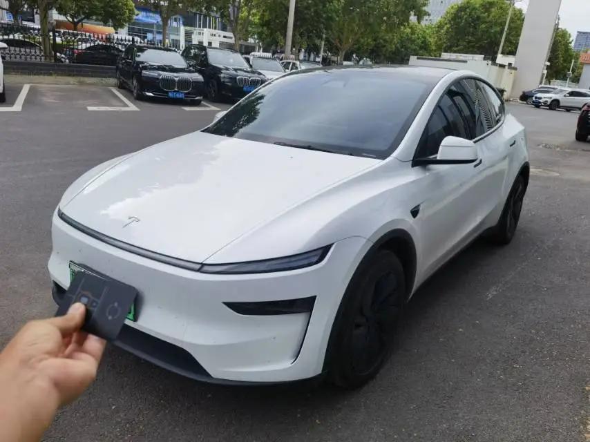 Tesla 2025 Model Y Rear Wheel Drive First Edition Automatic Transmission