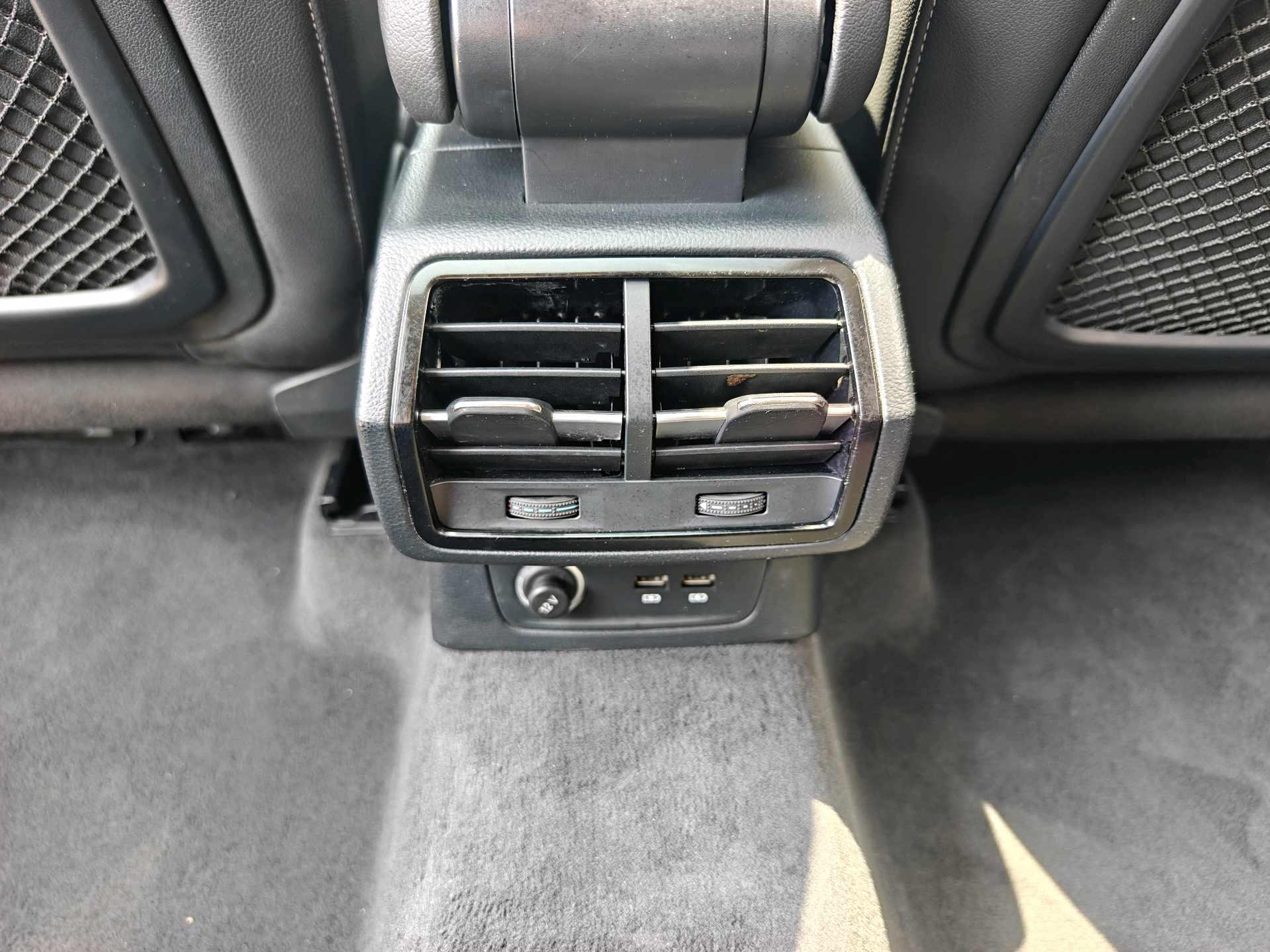 Audi Q3 2020 35 TFSI Enterprising Dynamic 12