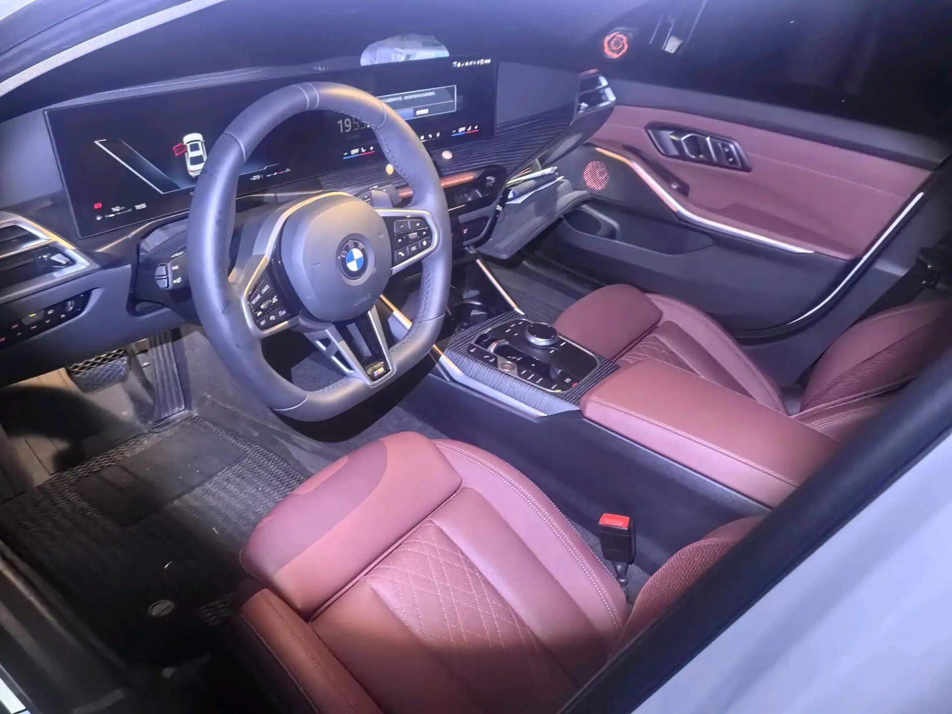 BMW 3 Series 2025 Model 325Li 2.0T M Sport Package Automatic 4