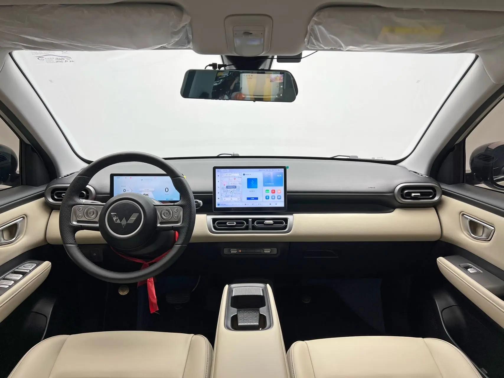 WuLing 2024 Plantronics PLUS 401km Five-seat Edition Automatic Gear 6