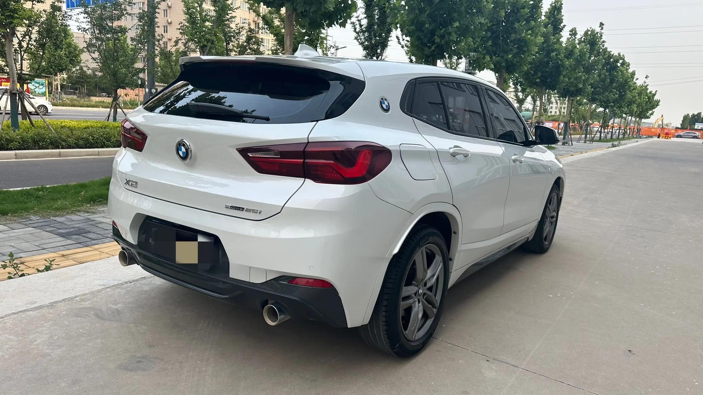 BMW X2 2021 sDrive25i leading M sports suit 4