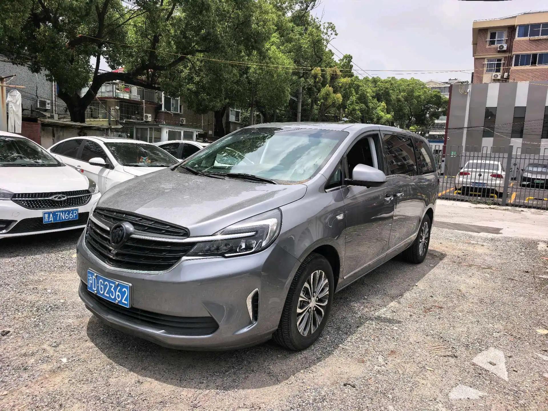 Buick GL8 2022 Land Business Class 652T Luxury Model
