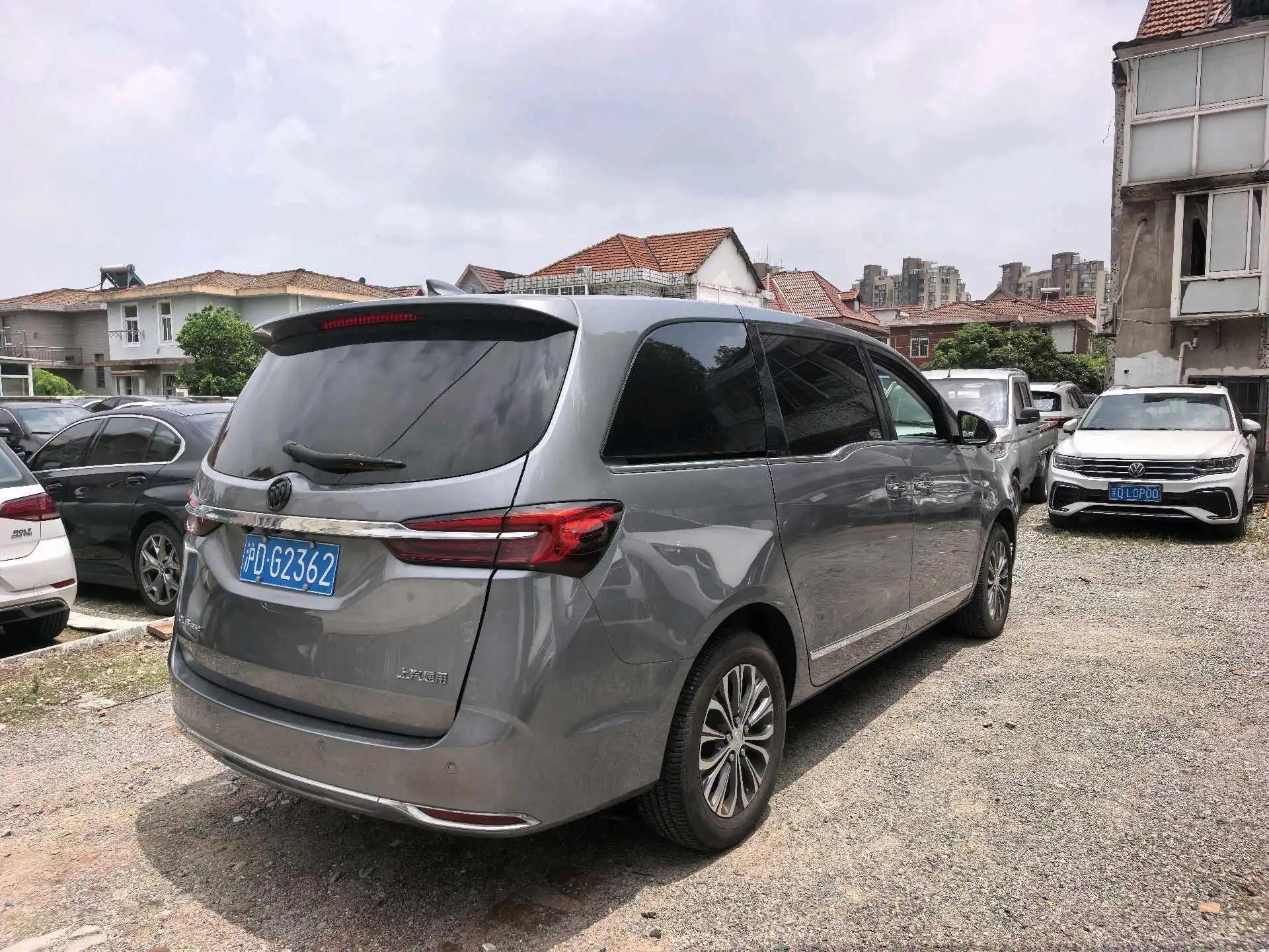 Buick GL8 2022 Land Business Class 652T Luxury Model 4