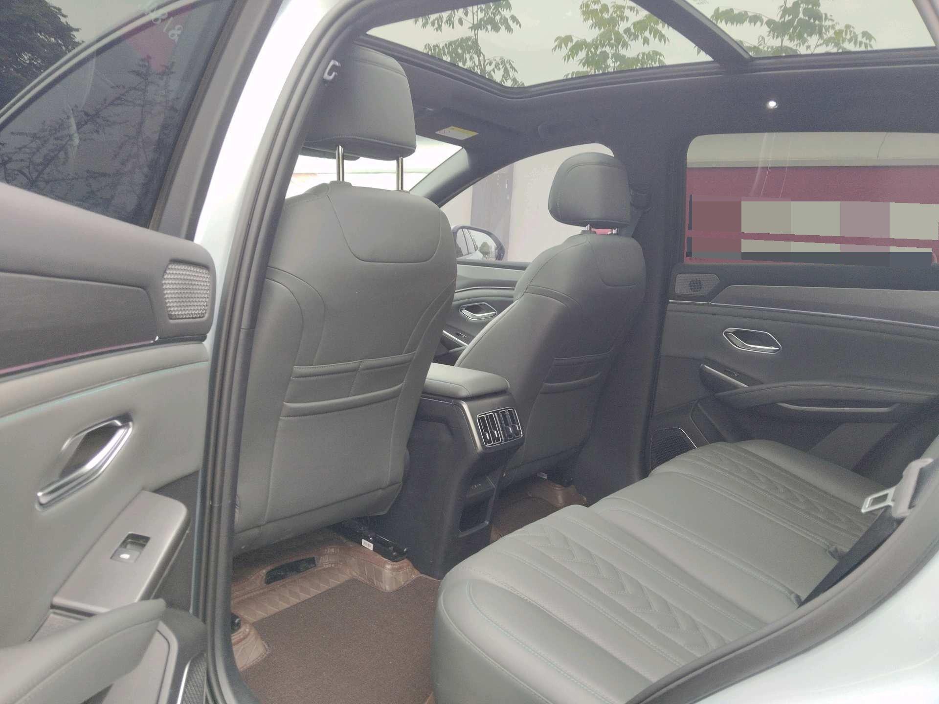 BYD 2025 Song L DM-i 1.5 Stepless Smart Driving Edition 160km Exceed Automatic Transmission 6