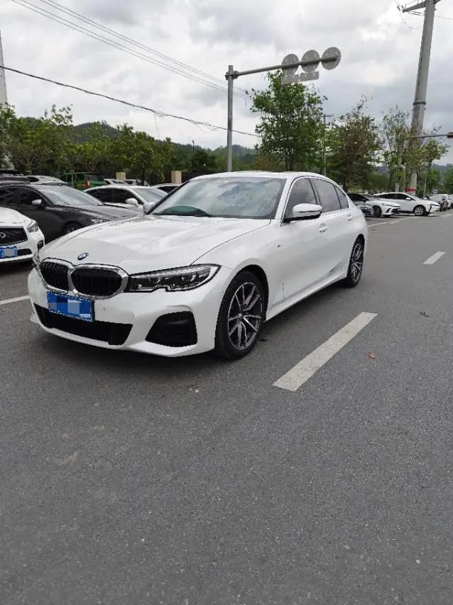BMW 3 Series 2021 325Li M Sports Suit