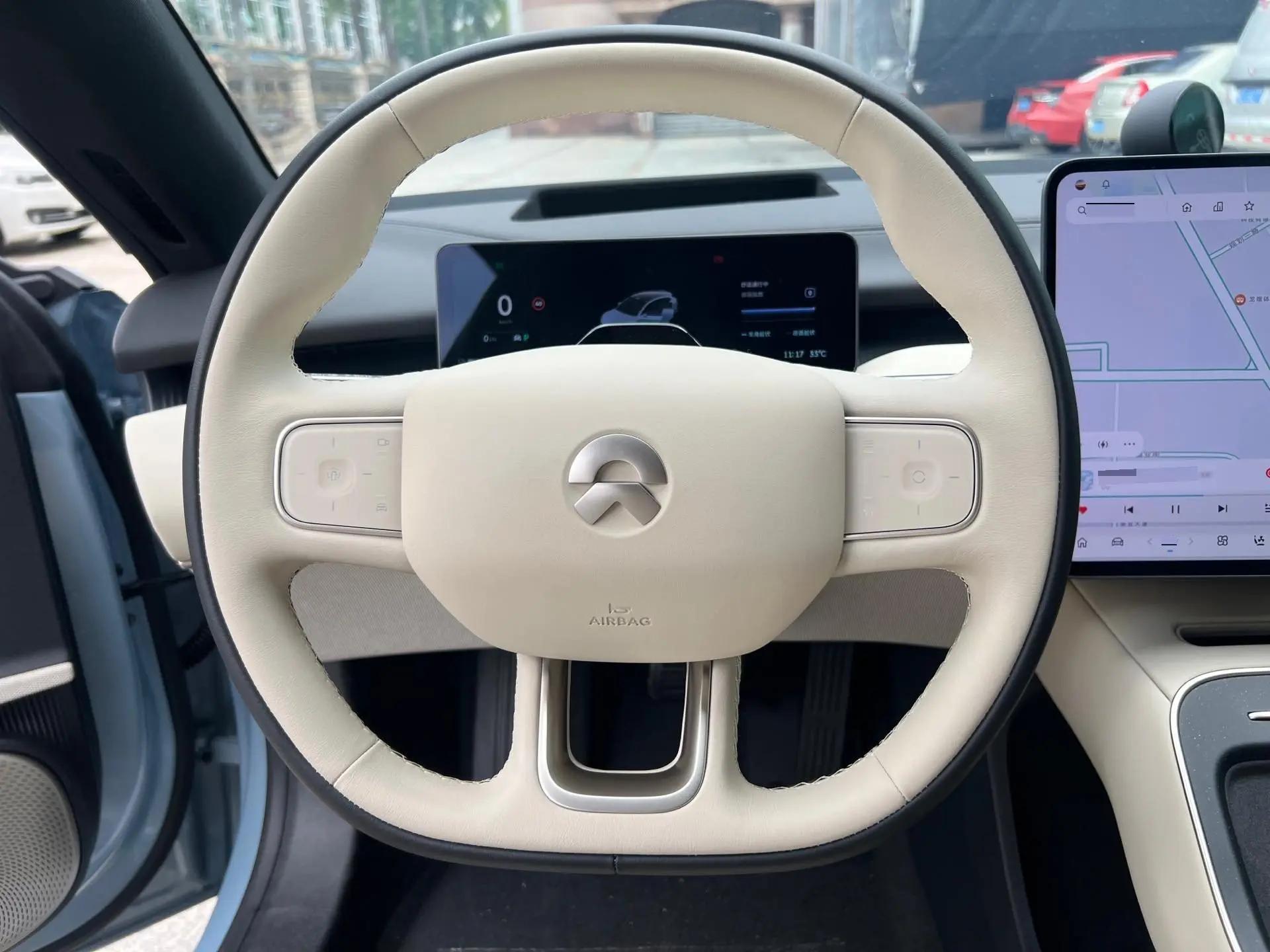NIO 2025 ET5T 75kWh Touring automatic 11