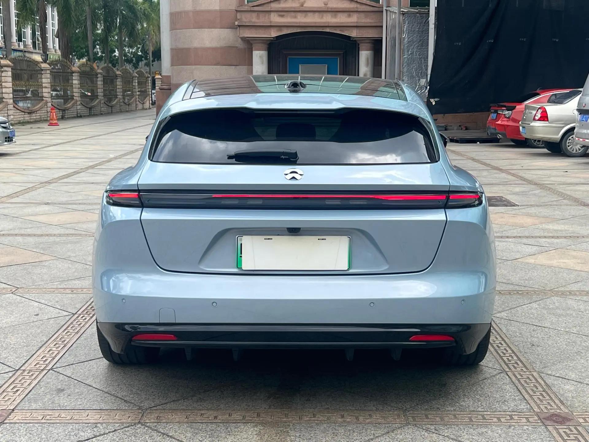 NIO 2025 ET5T 75kWh Touring automatic 5