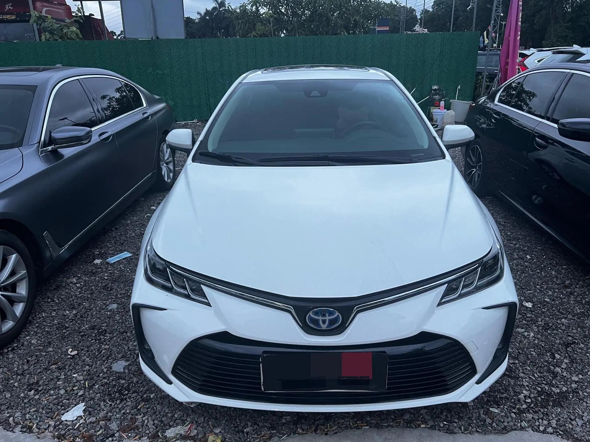 Corolla 2022 Double Engine 1.8L E-CVT Pioneer Edition 2