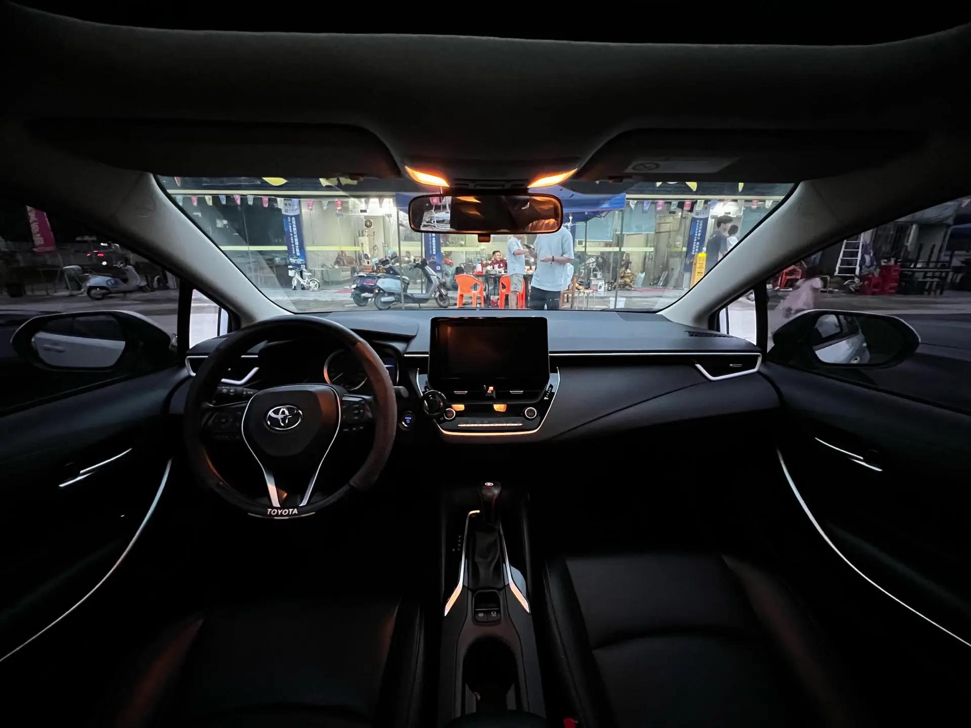 Corolla 2022 Double Engine 1.8L E-CVT Pioneer Edition 5