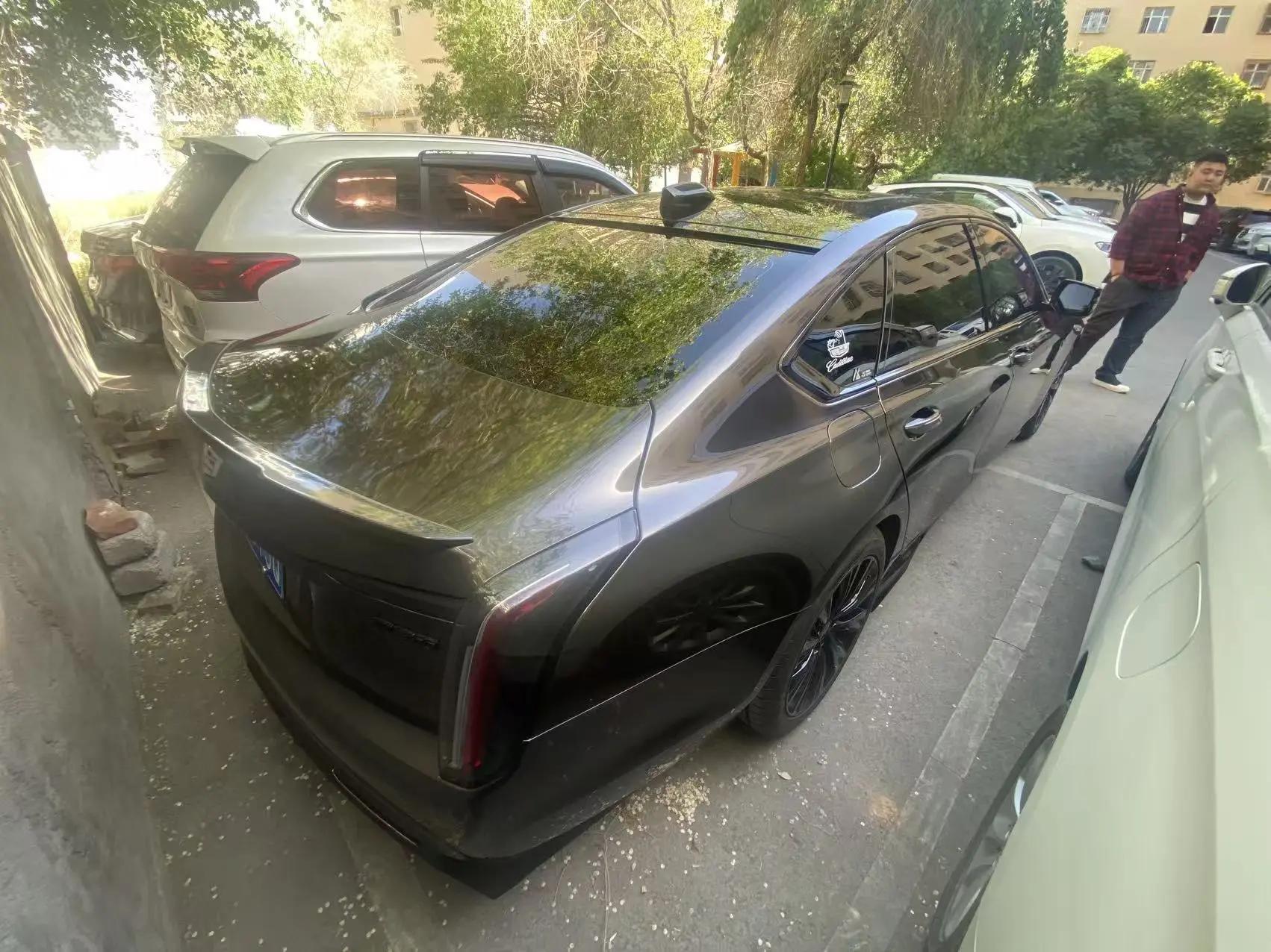 Cadillac CT6 2023 28T Honorable Model 5