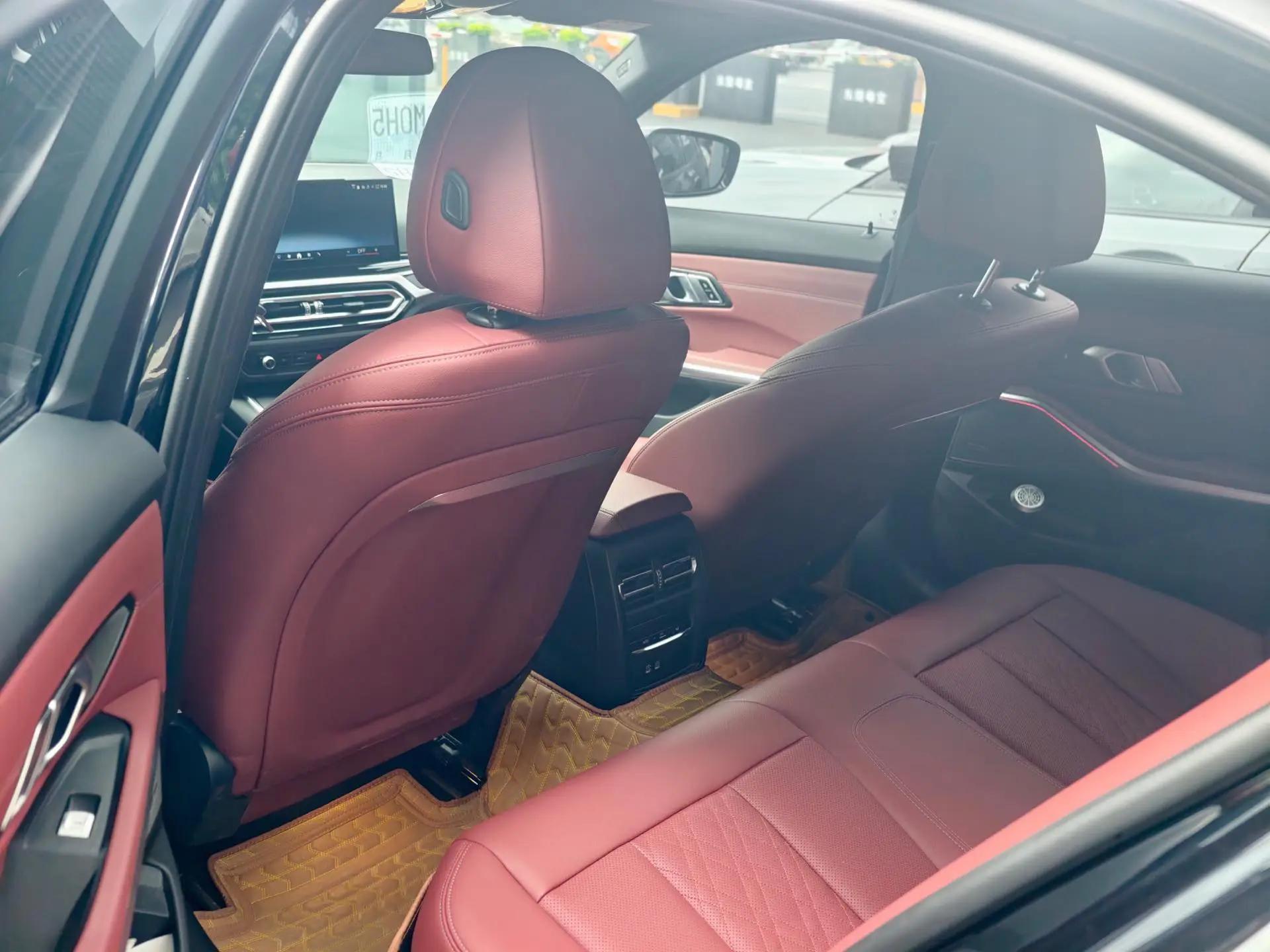 BMW 3 Series 2024 325i 2.0T M Sport Night Edition Automatic 4