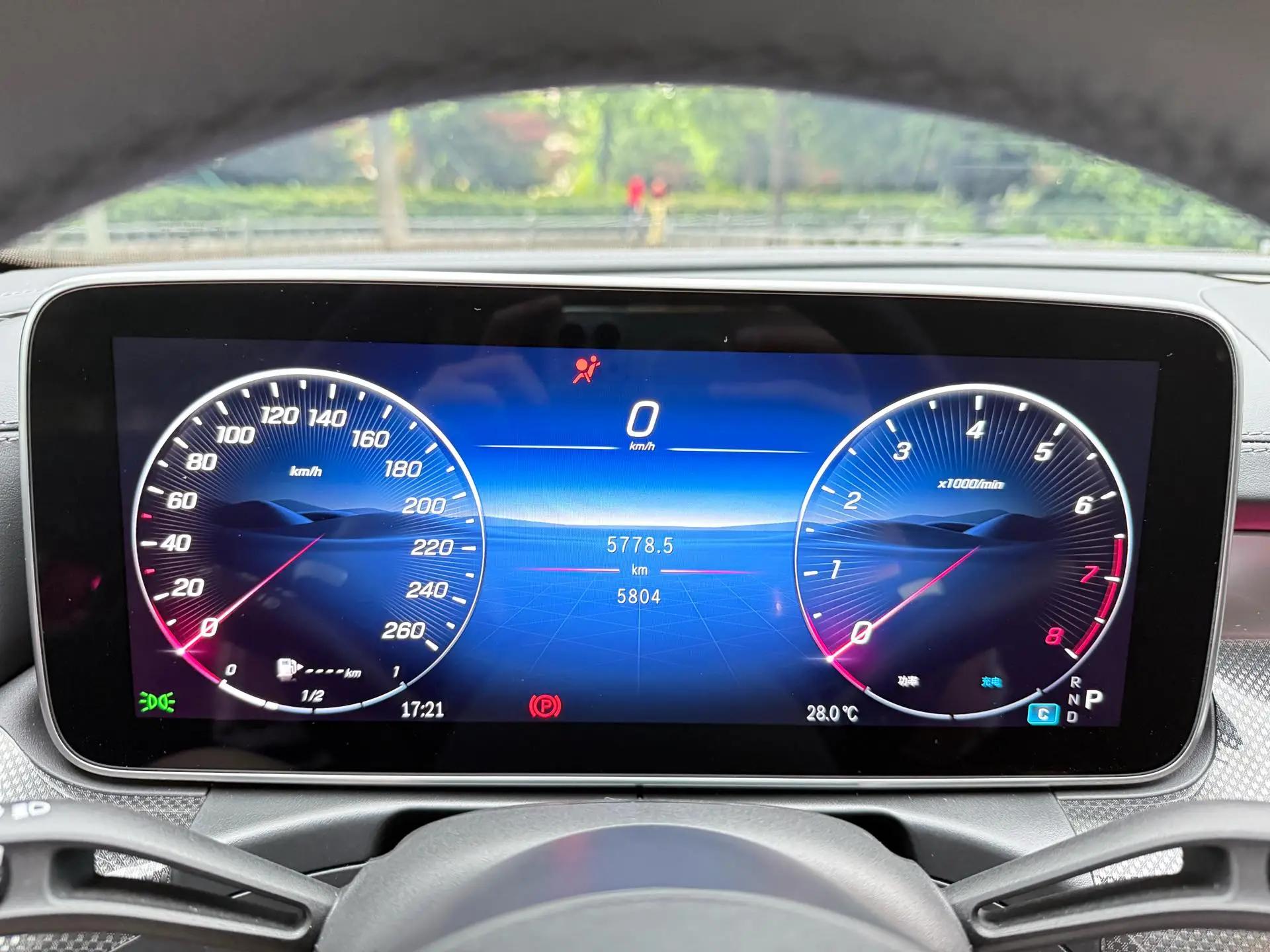 Mercedes Benz C- Class 2025 Model C 260 L 48V 1.5T Nocturnal Sports Edition Automatic 12