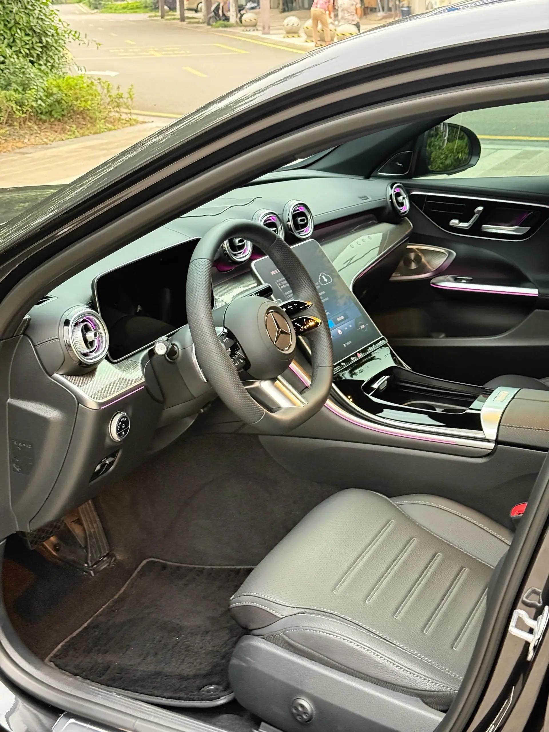 Mercedes Benz C- Class 2025 Model C 260 L 48V 1.5T Nocturnal Sports Edition Automatic 7