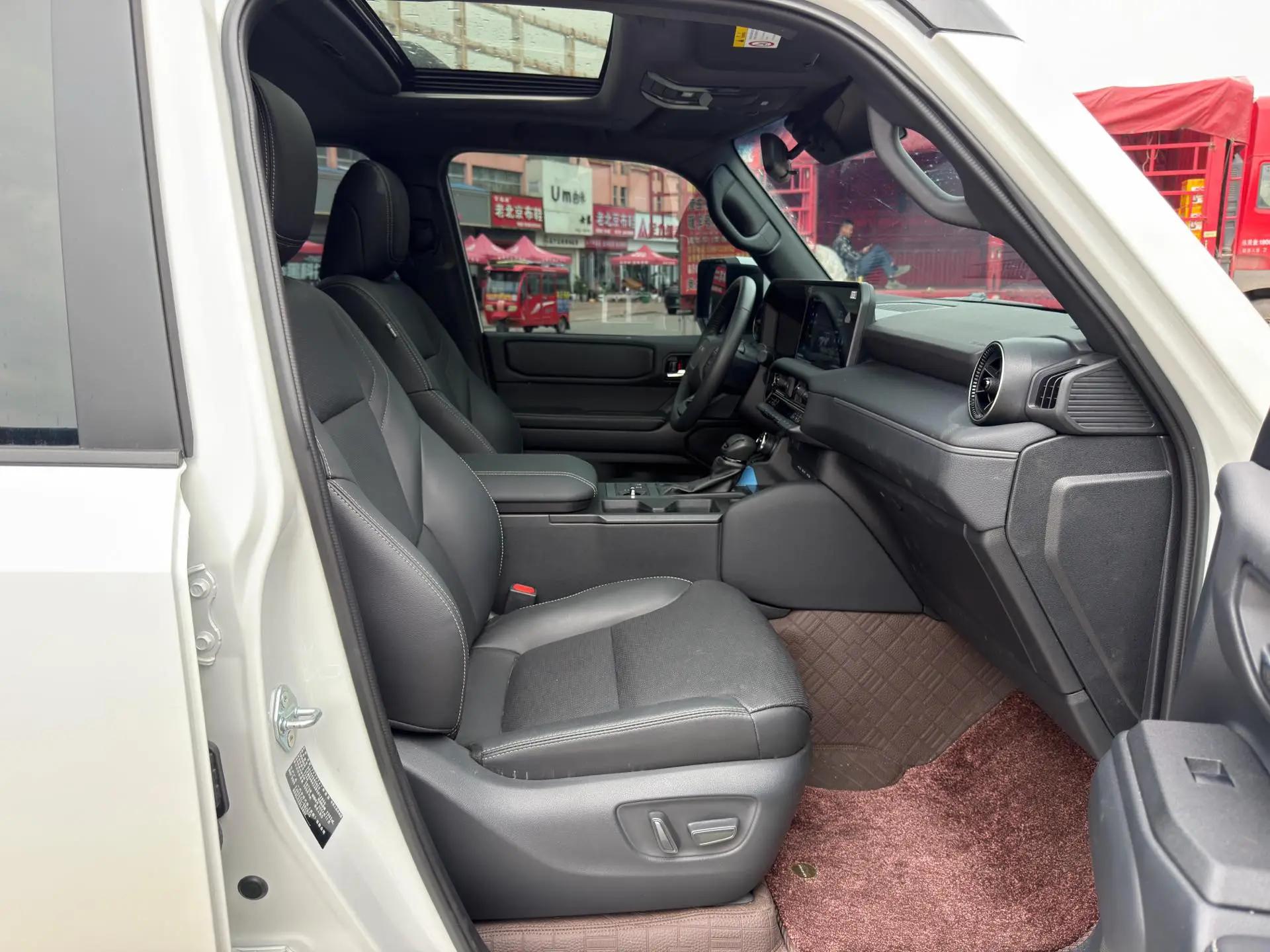 Toyota 2024 Prado HEV 2.4T All-Purpose TX Version 5-Seater Automatic 10