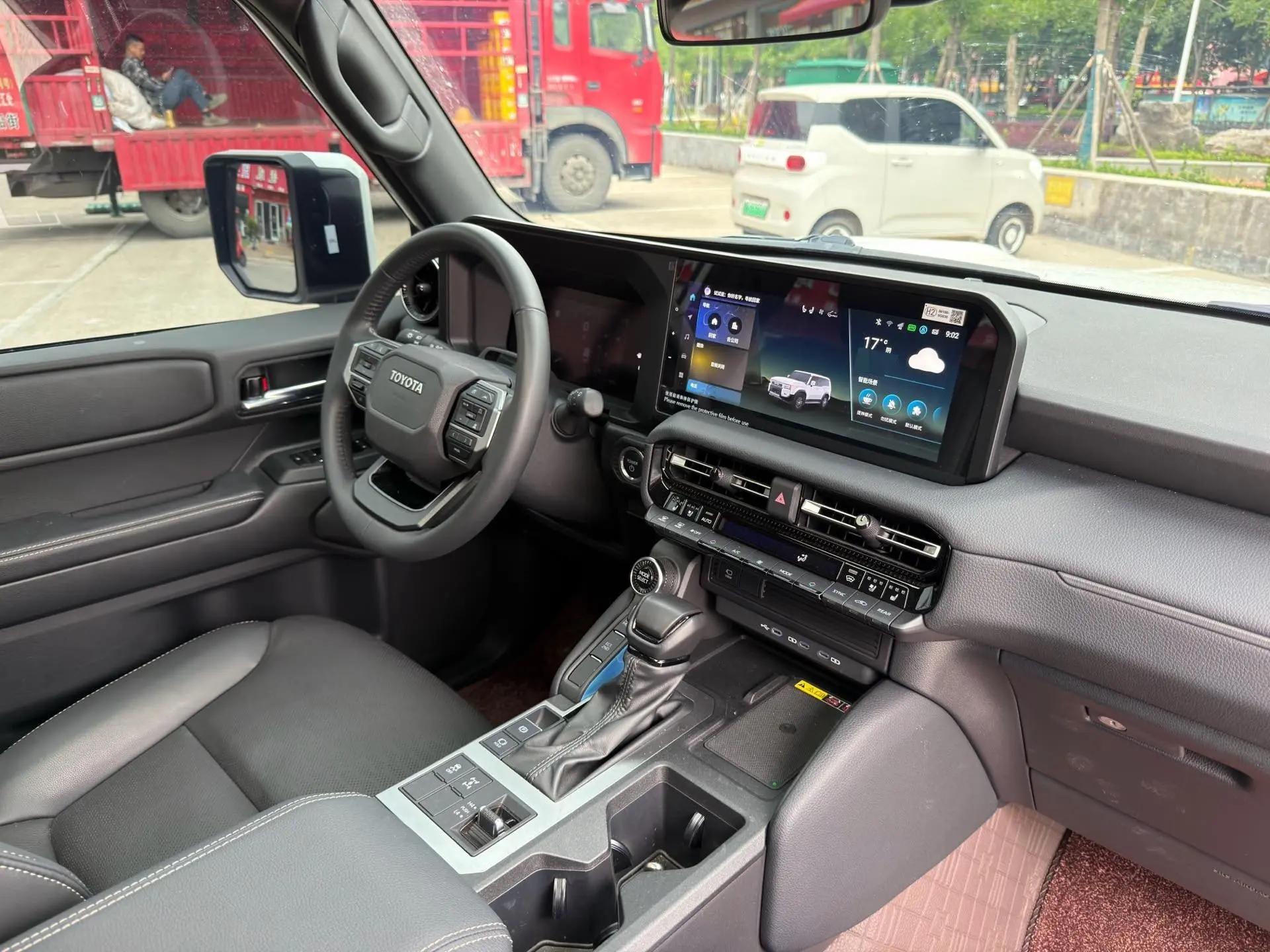 Toyota 2024 Prado HEV 2.4T All-Purpose TX Version 5-Seater Automatic 11
