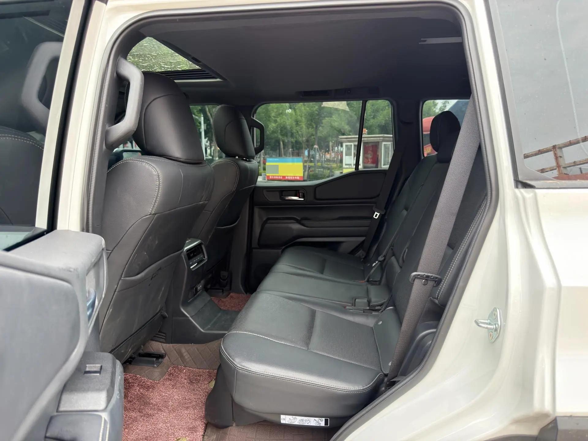 Toyota 2024 Prado HEV 2.4T All-Purpose TX Version 5-Seater Automatic 6