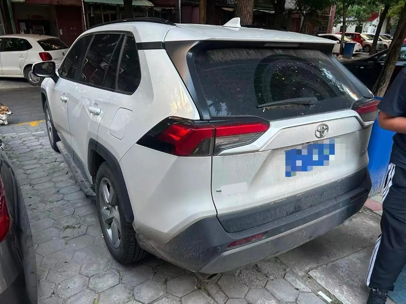 RAV4 Rongfeng 2021 2.0L CVT Two-Drive Fashion Edition 2