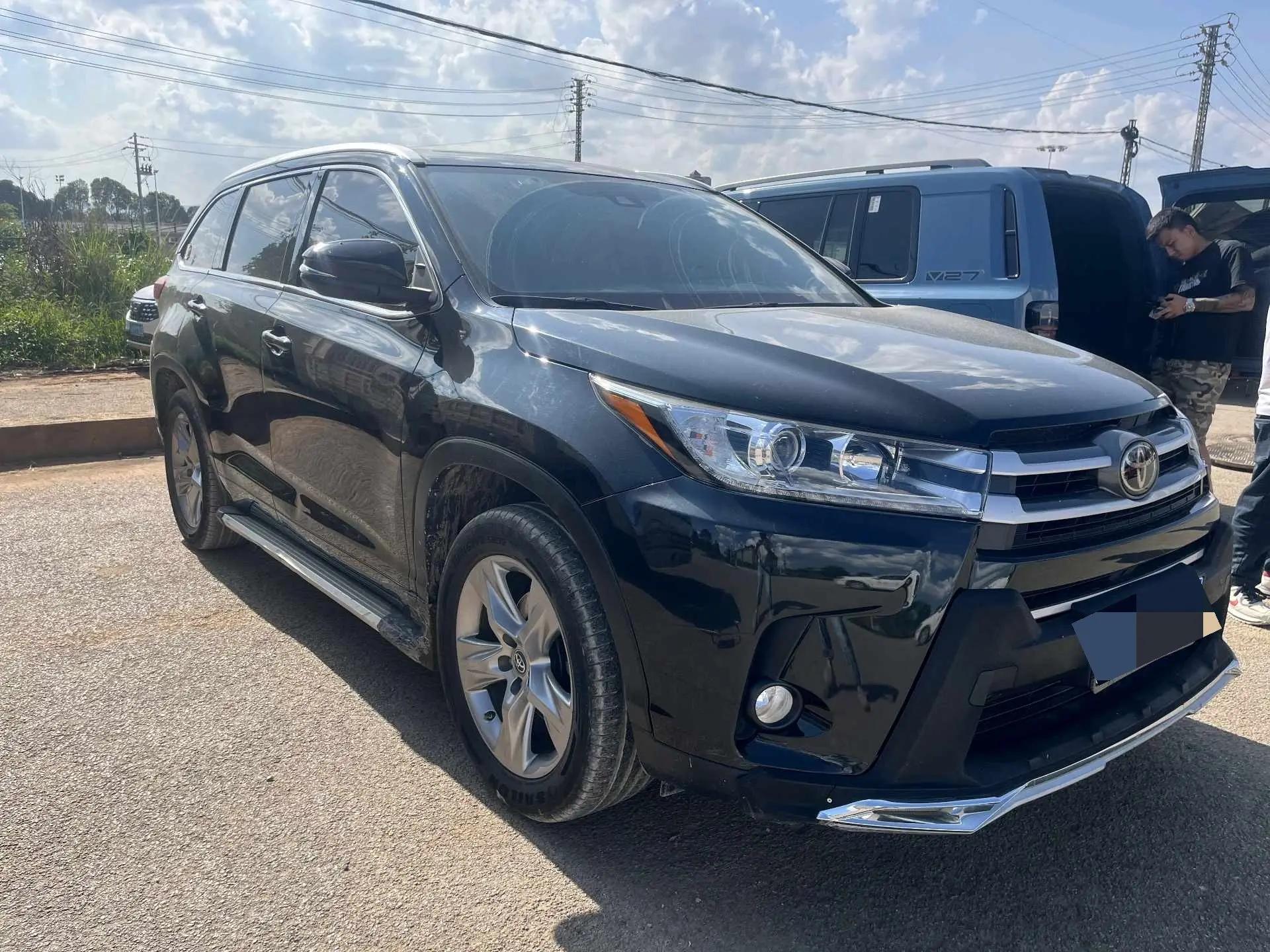 Highlander 2021 2.0T Four-Wheel-Drive Luxury 7-Seater 3