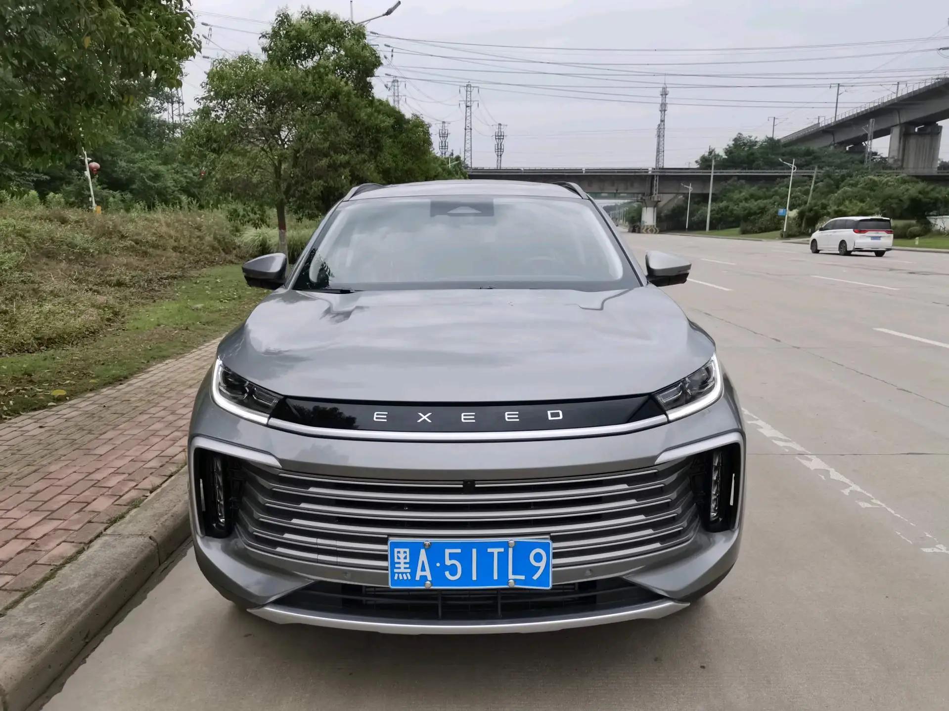Xingtu 2025 Lingyun 1.6T 300T Xingyao Two-Drive Automatic Gear 2