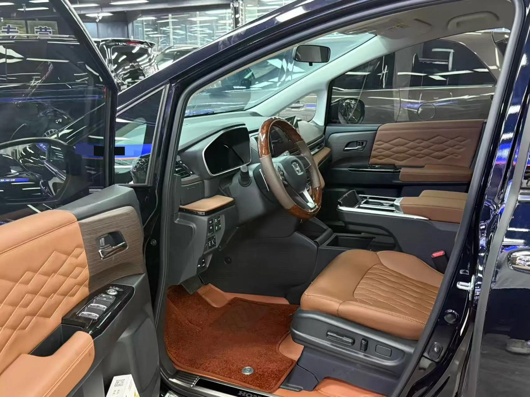 Honda 2026 Odyssey Hybrid 2.0 Stepless Sharp and Pleasant Edition Automatic Gear 3