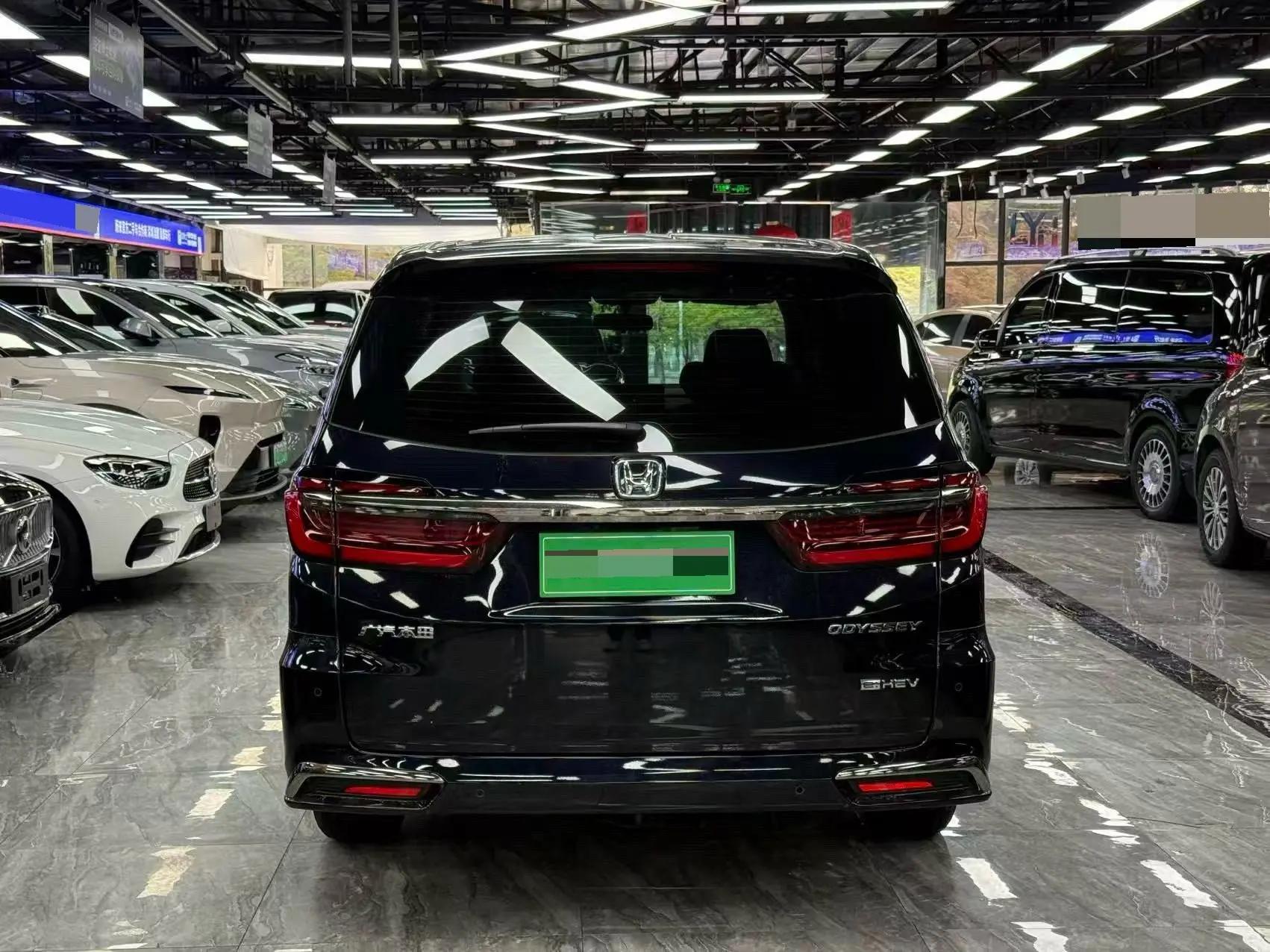 Honda 2026 Odyssey Hybrid 2.0 Stepless Sharp and Pleasant Edition Automatic Gear 9