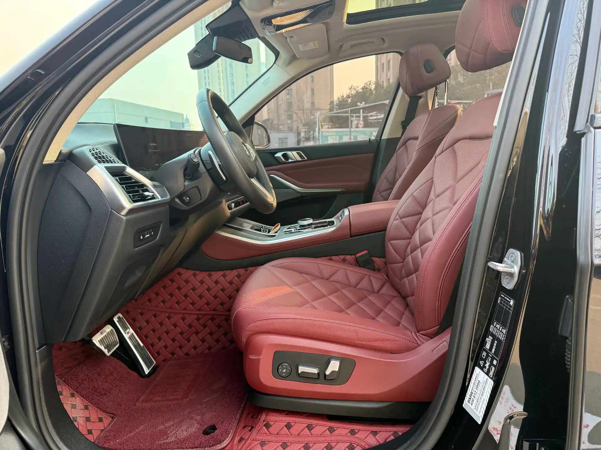 BMW 2026 X5 xDrive30Li 48V 2.0T Luxury M Sport Night Edition Automatic 5