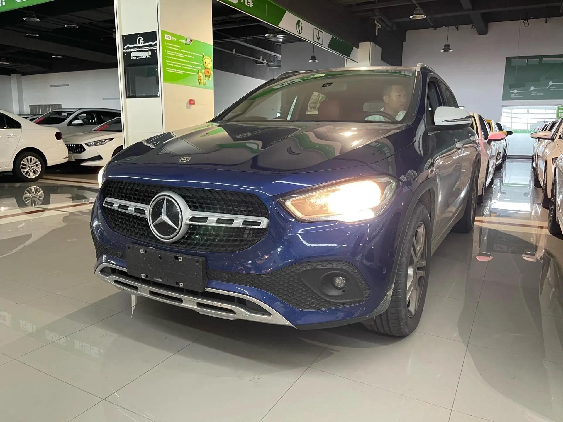 Mercedes Benz GLA 2022 to GLA 180