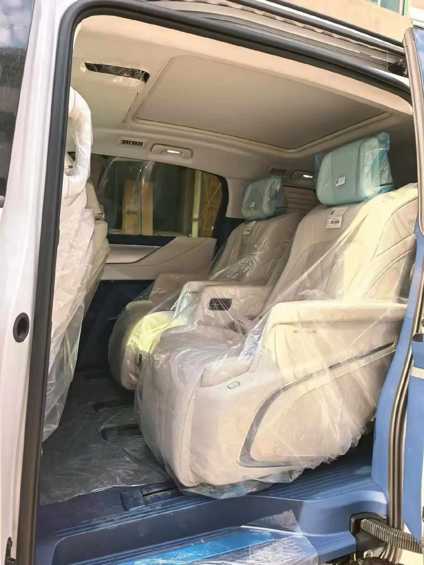 Buick GL8 New Energy 2024 Lu Zun Luxury Edition 7 3