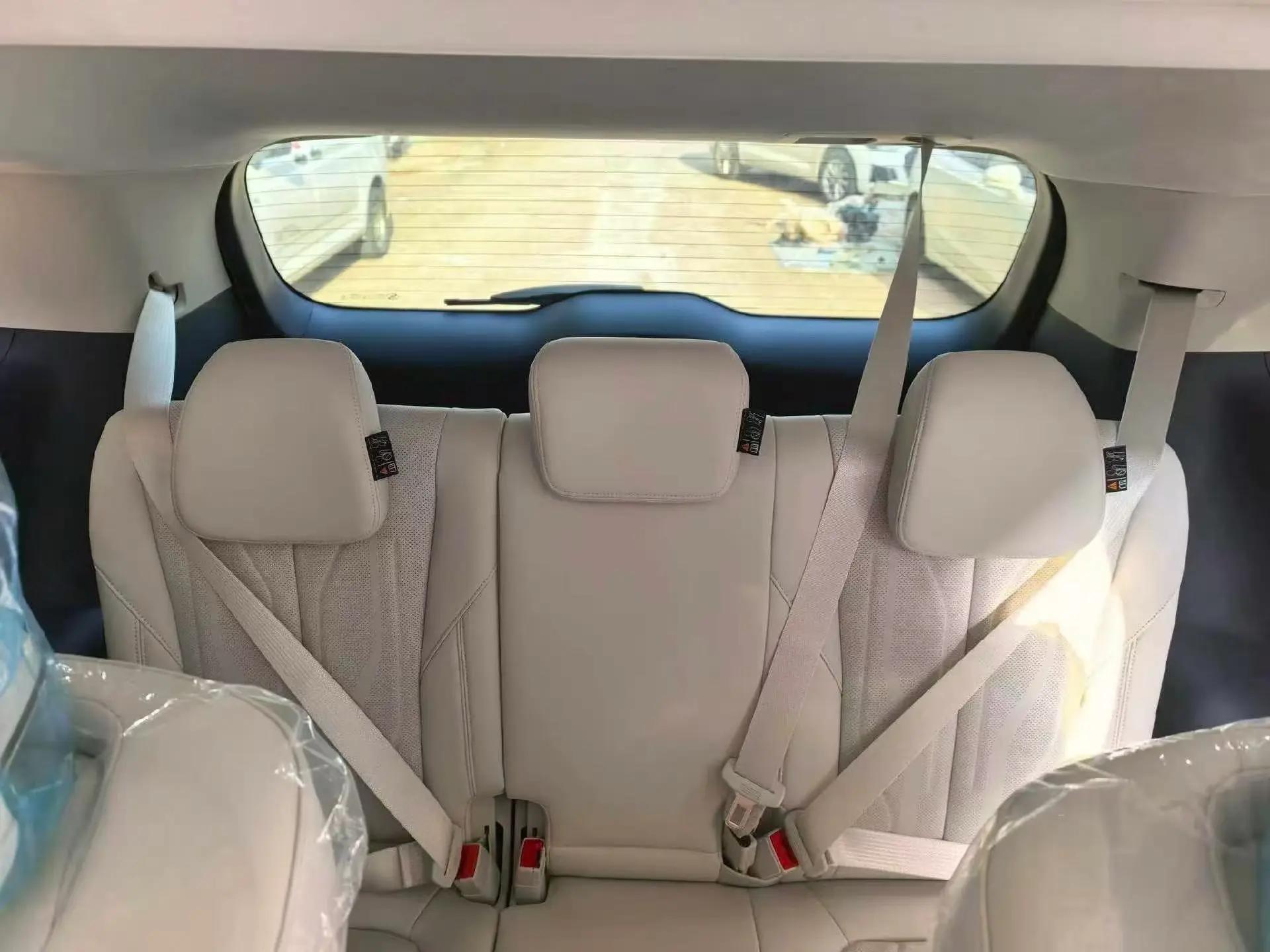 Buick GL8 New Energy 2024 Lu Zun Luxury Edition 7 4