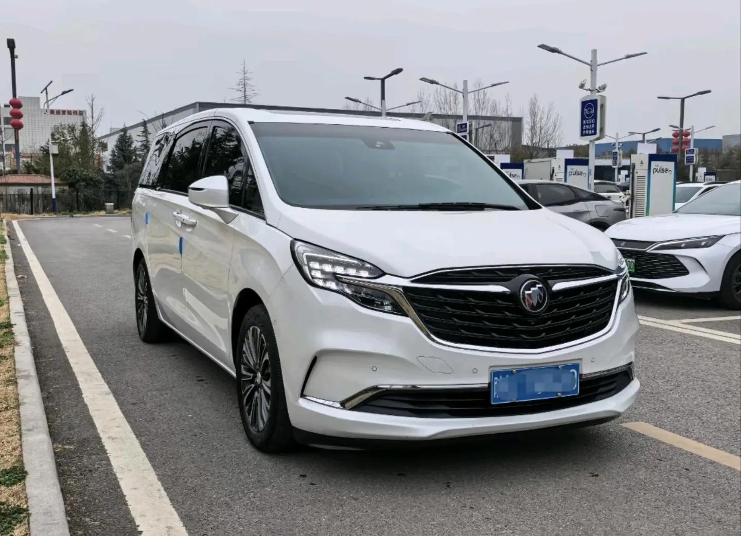 Buick GL8 2018 ES 28T Luxury Country VI 2