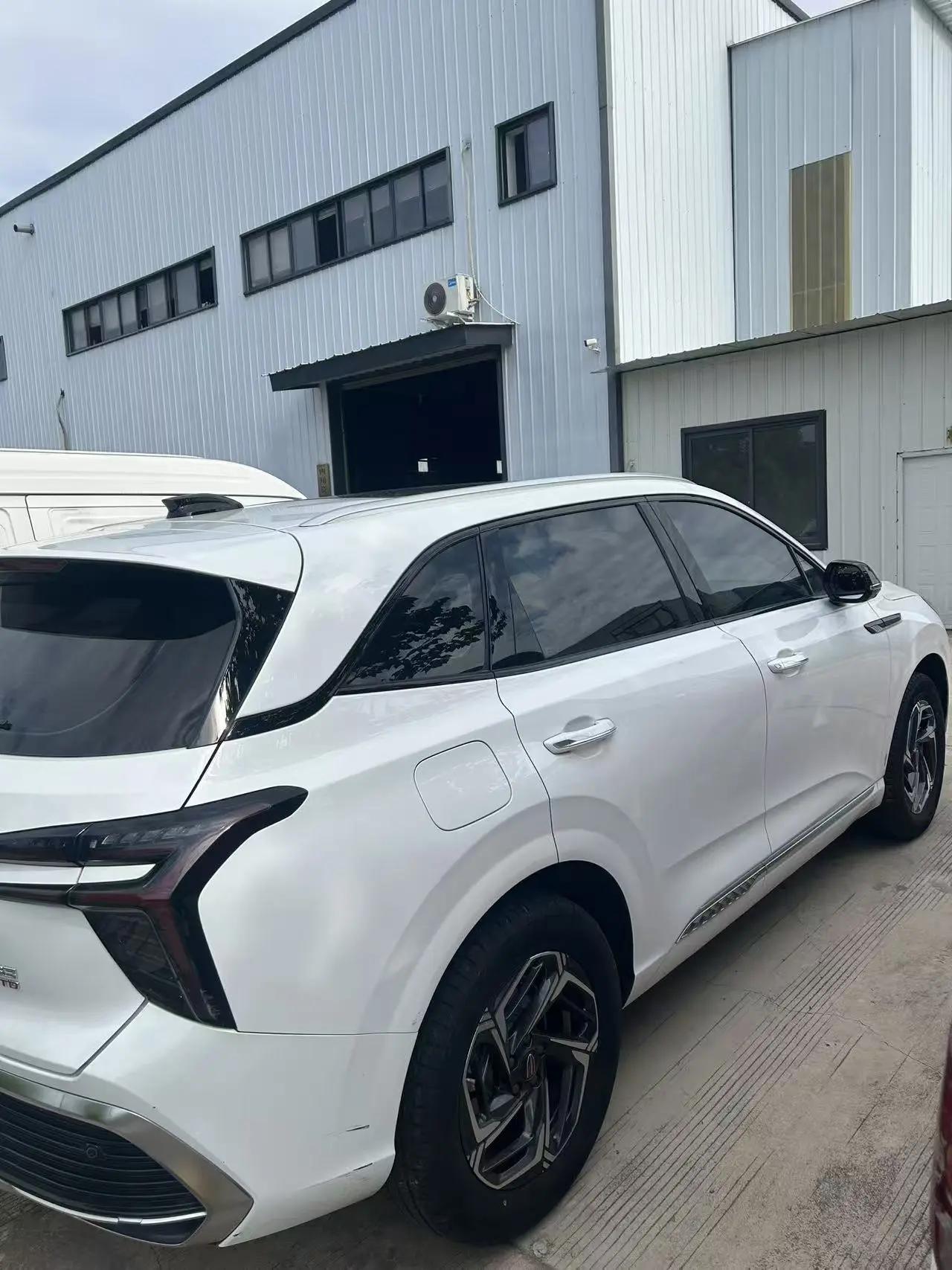 HongQi HS3 2023 1.5T Two-Drive HEV 3